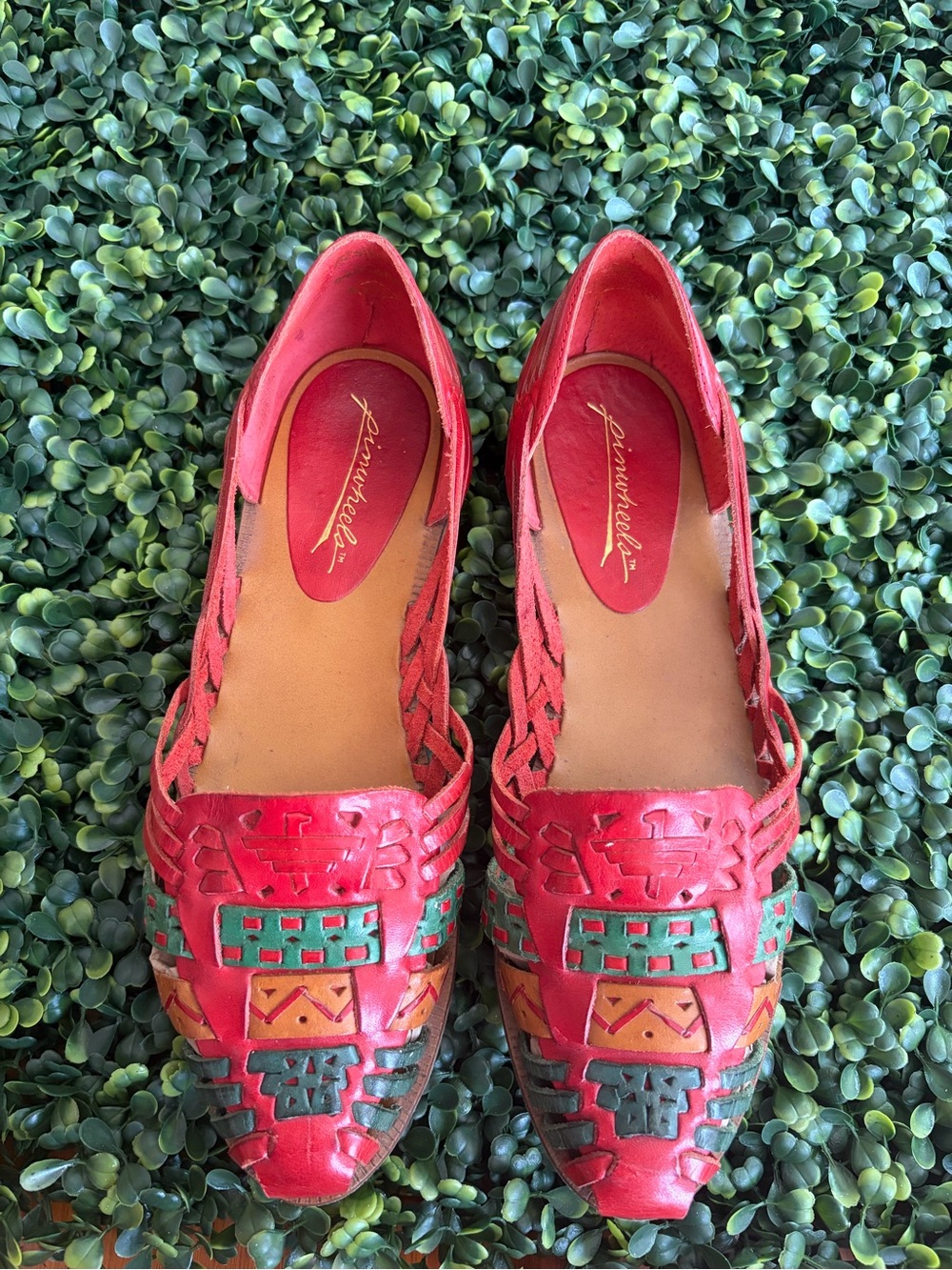 Vintage Pinwheels Red Woven Leather Huarache Flats Sandals Southwestern Sz 9